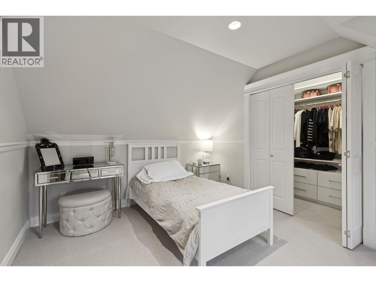 4081 Woodbury Avenue, North Vancouver, British Columbia  V7N 3N4 - Photo 31 - R3092533