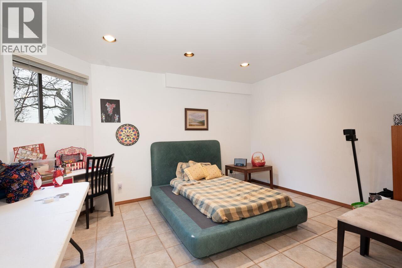 1605 Lockehaven Road, North Vancouver, British Columbia  V7G 2H3 - Photo 24 - R3092540