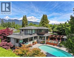 990 JEFFERSON AVENUE, West Vancouver, British Columbia