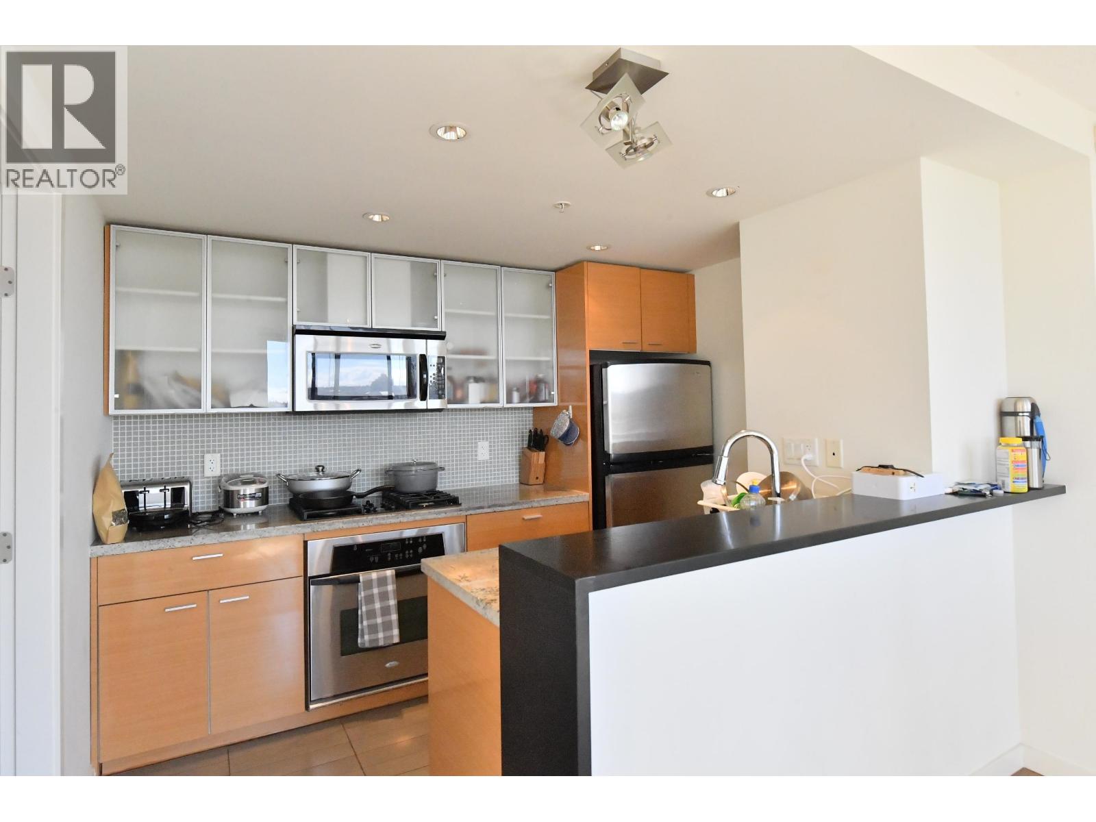 31** 33 Smithe Street, Vancouver, British Columbia  V6B 0B5 - Photo 4 - R3092556