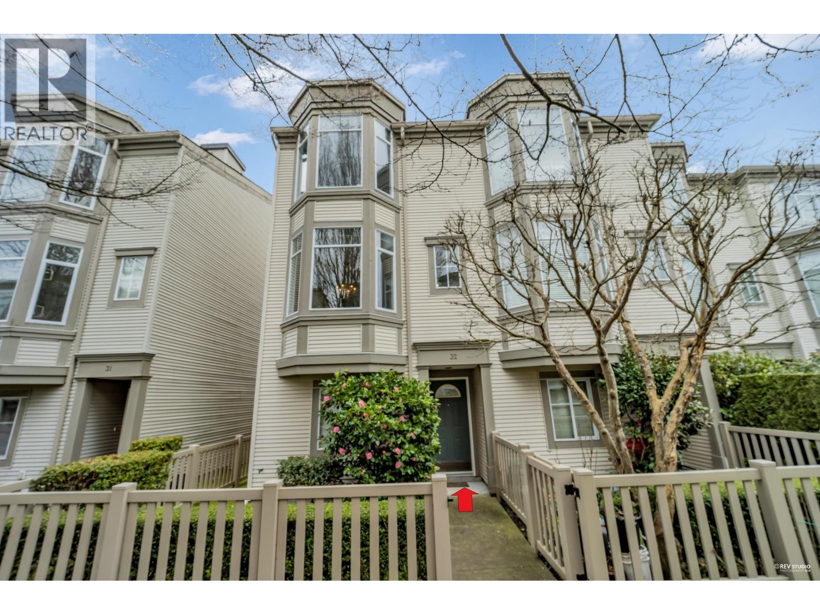 32 6179 No. 1 Road, Richmond, British Columbia  V7C 1T4 - Photo 1 - R3092387