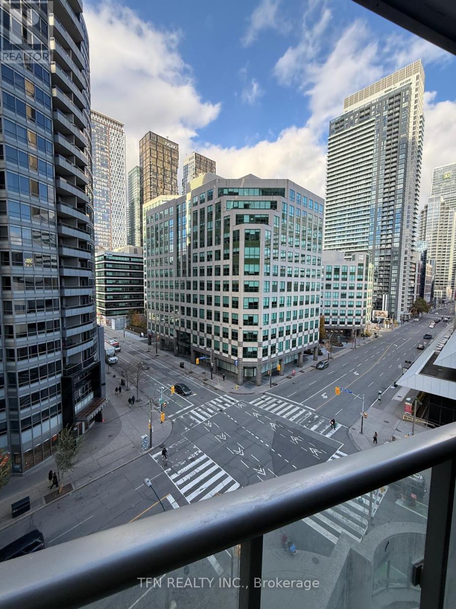 911 - 361 Front Street W, Toronto (Waterfront Communities), Ontario  M5V 3R5 - Photo 7 - C12812988