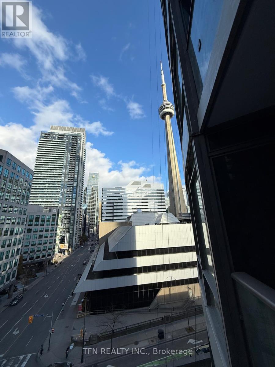 911 - 361 Front Street W, Toronto (Waterfront Communities), Ontario  M5V 3R5 - Photo 8 - C12812988