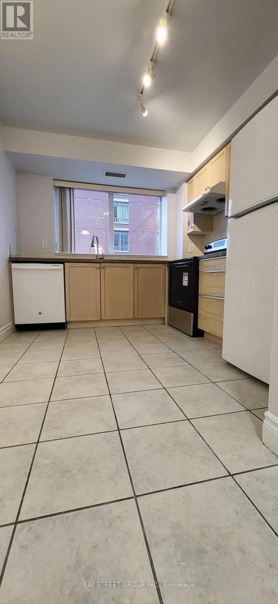 1110 - 2 Clairtrell Road, Toronto, Ontario  M2N 7H5 - Photo 9 - C12813026