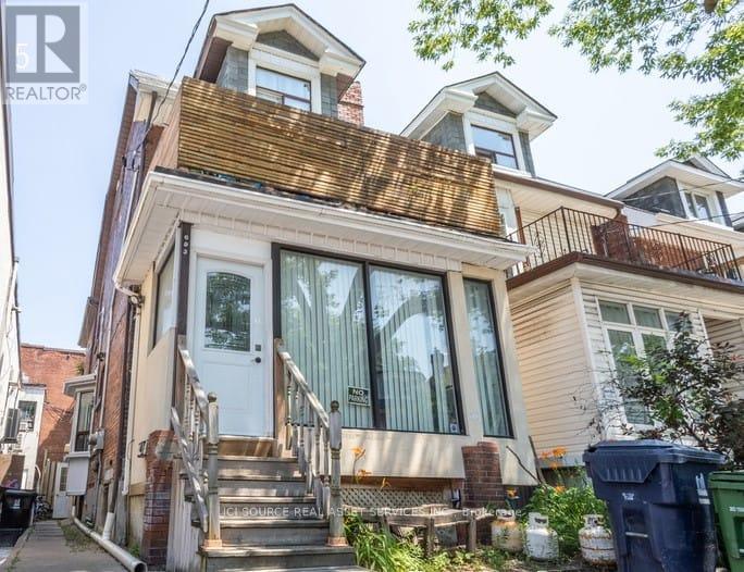 1 - 693 Euclid Avenue, Toronto, Ontario  M6G 2T8 - Photo 1 - C12813032
