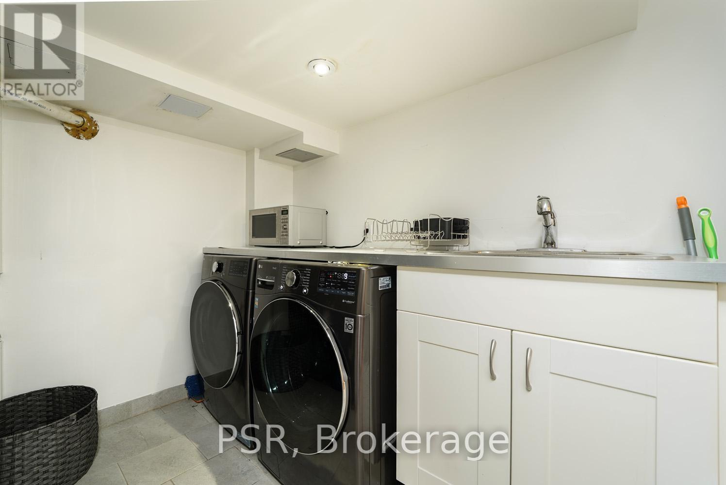 Bsmt - 2b Roycrest Avenue, Toronto, Ontario  M2N 1R2 - Photo 14 - C12813044