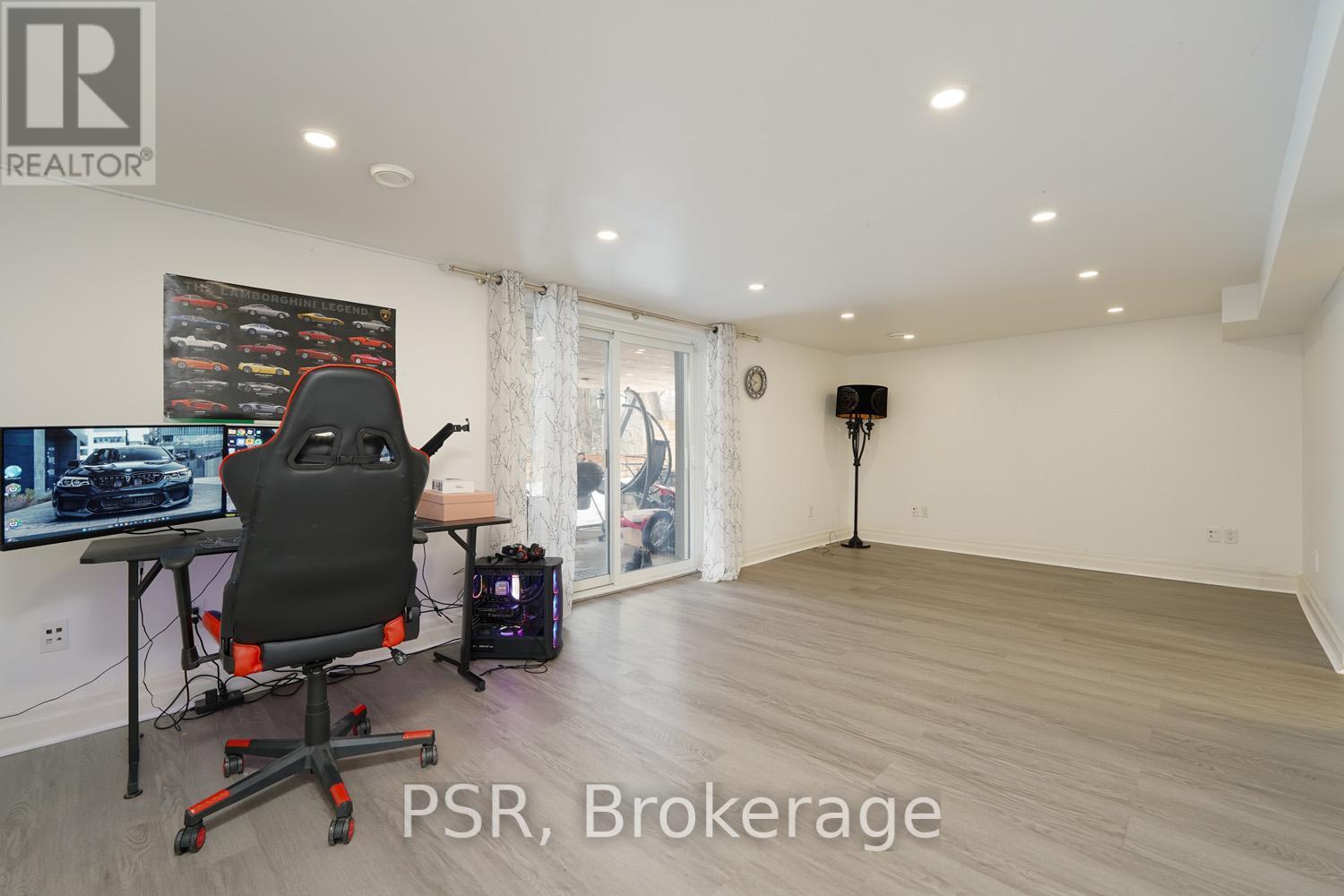 Bsmt - 2b Roycrest Avenue, Toronto, Ontario  M2N 1R2 - Photo 4 - C12813044