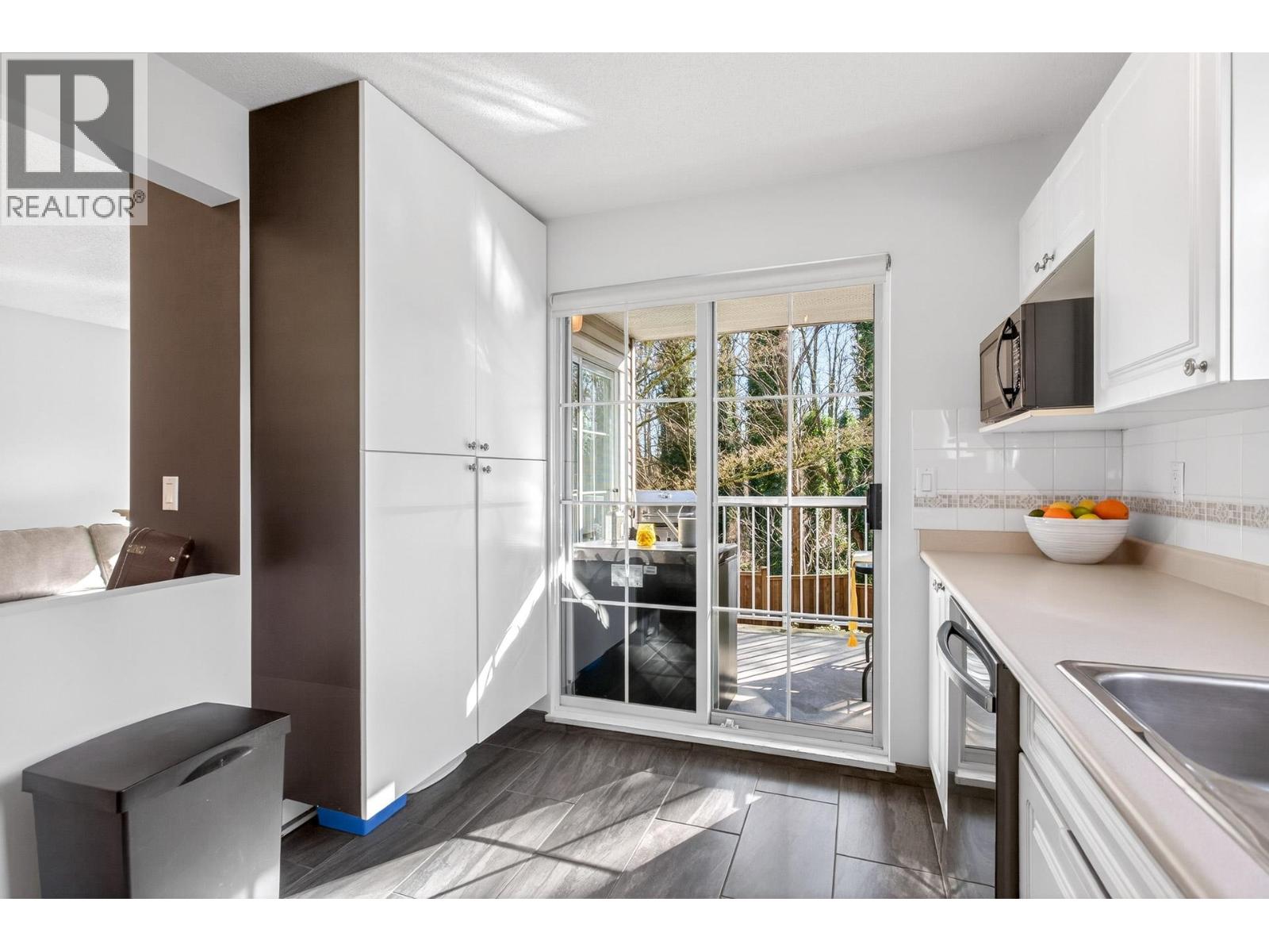 218 2678 Dixon Street, Port Coquitlam, British Columbia  V3C 6L7 - Photo 14 - R3091850