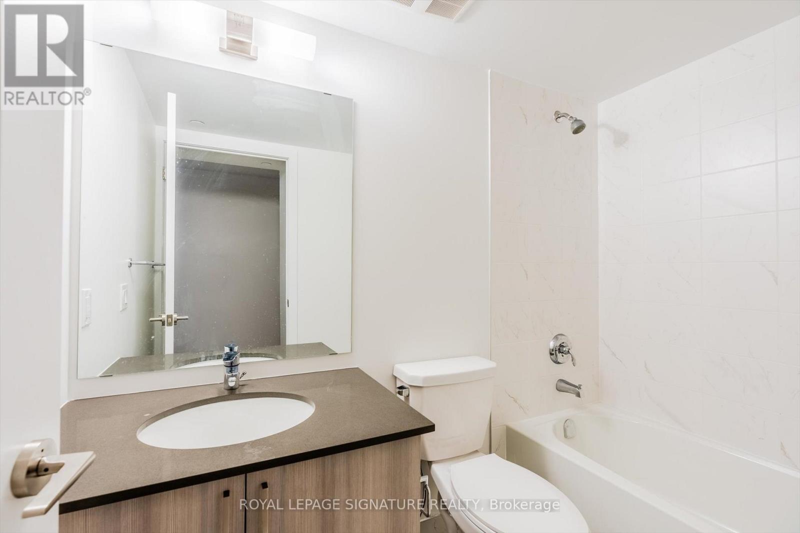 1708 - 1455 Celebration Drive, Pickering (Bay Ridges), Ontario  L1W 3R5 - Photo 7 - E12813000