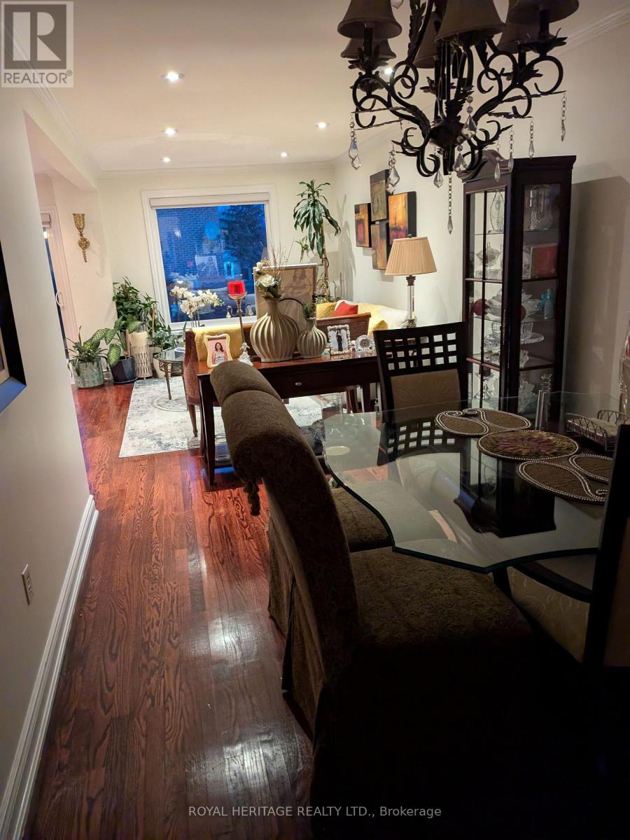 59 Hewitt Crescent, Ajax (South East), Ontario  L1S 7A6 - Photo 6 - E12813054