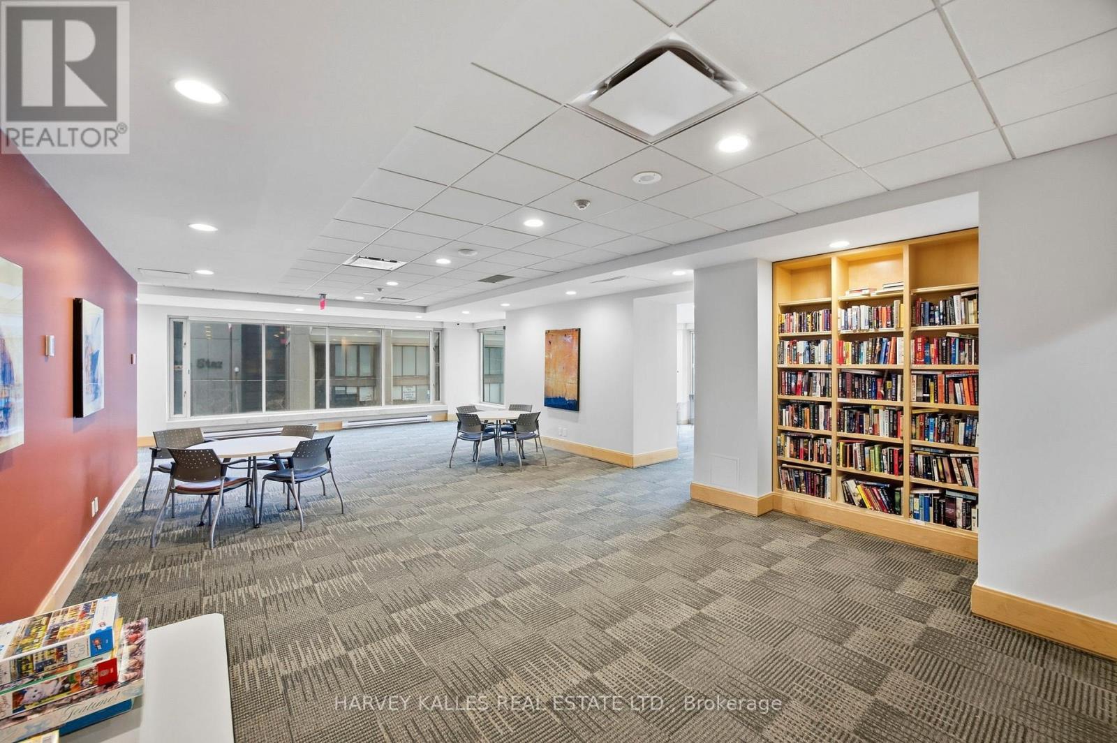 1805 - 10 Yonge Street, Toronto, Ontario  M5E 1R4 - Photo 27 - C12812818