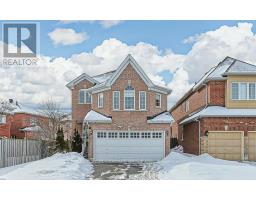 30 MIRANDO STREET, Richmond Hill, Ontario