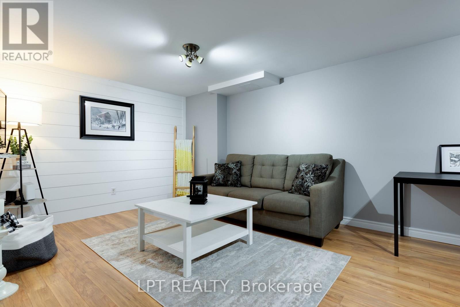 34 Cedar Creek Road, Springwater, Ontario  L9X 0P5 - Photo 24 - S12813040