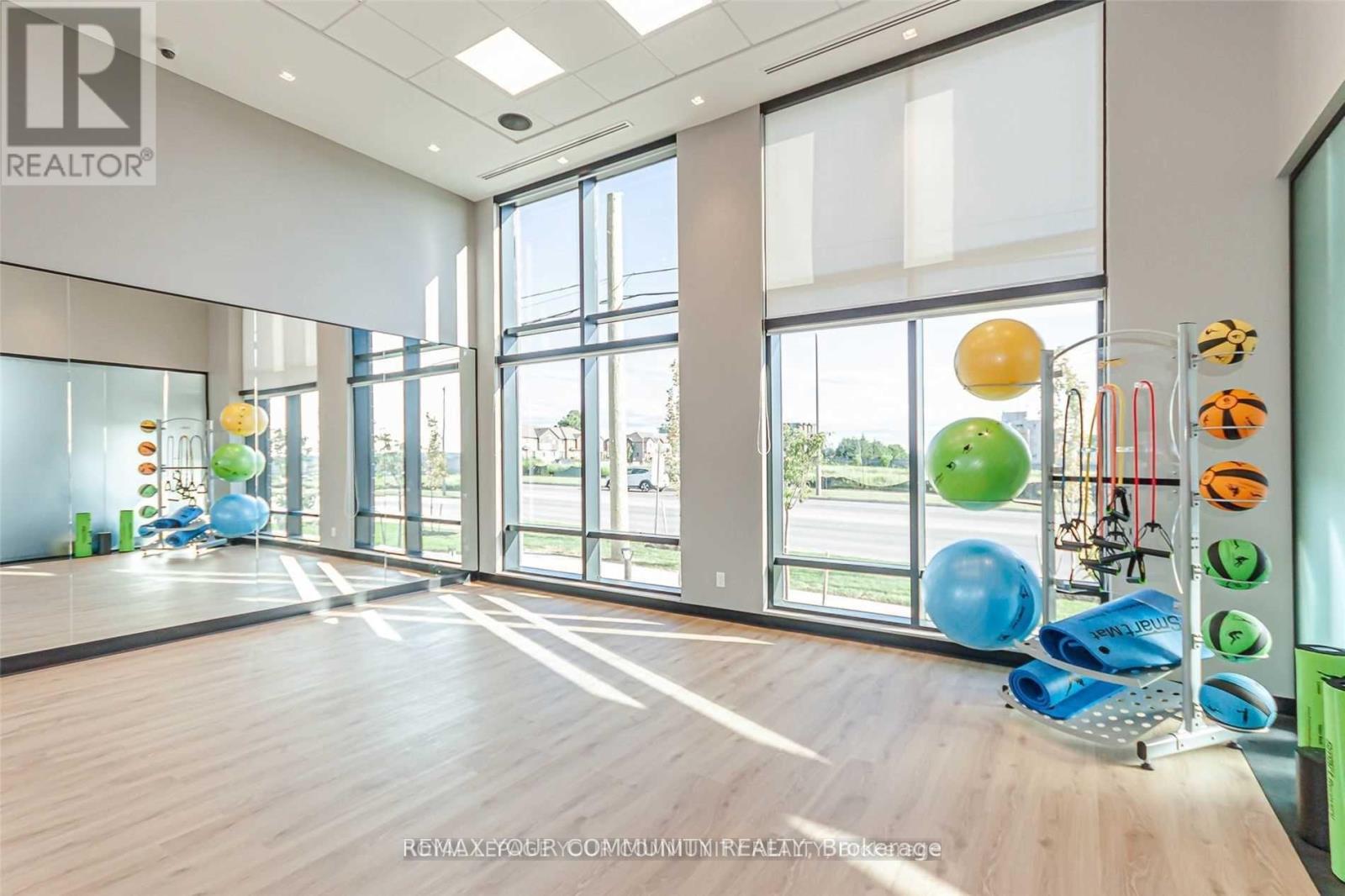 521 - 681 Yonge Street, Barrie, Ontario L4N 4E8 - Photo 27 - S12813052