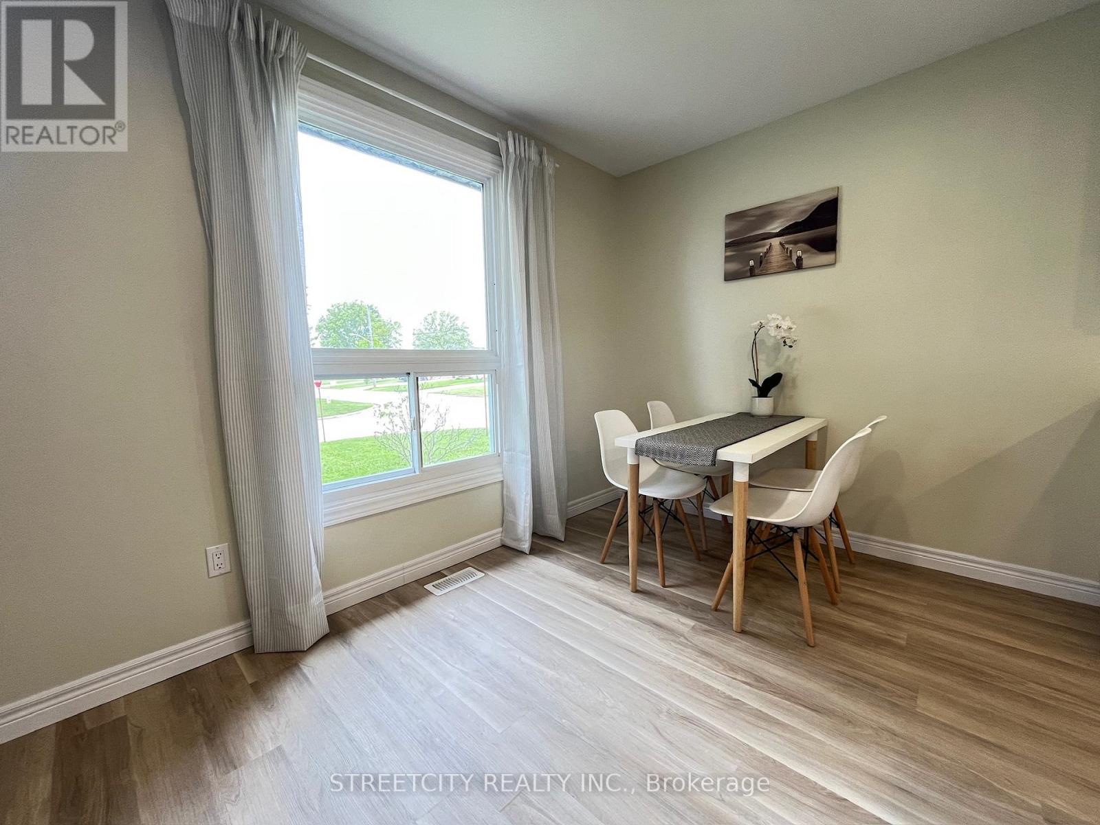 1578 Councillors Street, St. Clair, Ontario  N0N 1H0 - Photo 5 - X12675688