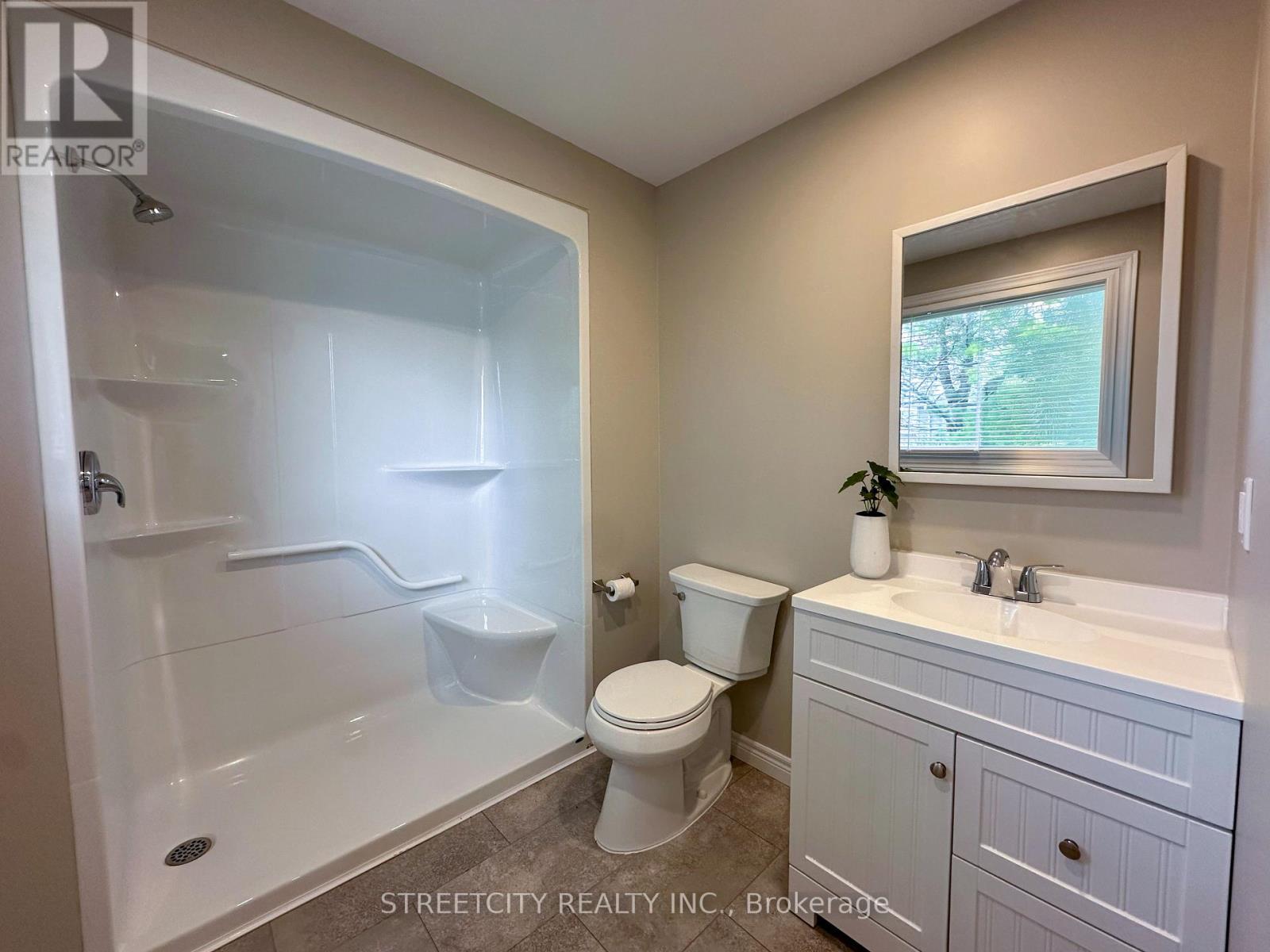 1578 Councillors Street, St. Clair, Ontario  N0N 1H0 - Photo 9 - X12675688