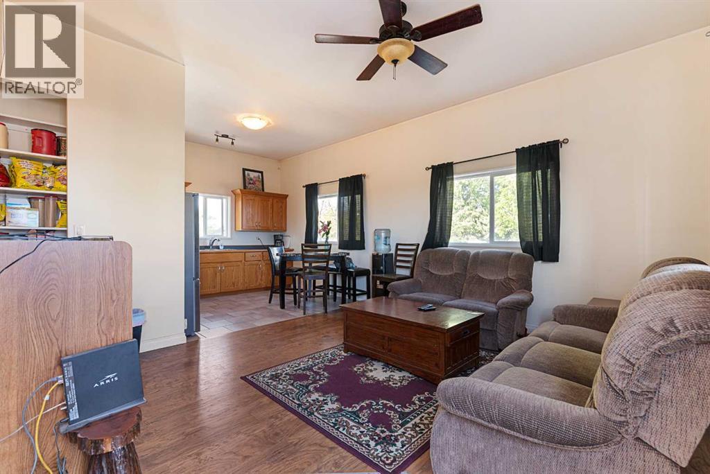 18 3 Avenue Se, Marshall, Saskatchewan  S0M 1R0 - Photo 2 - A2229452