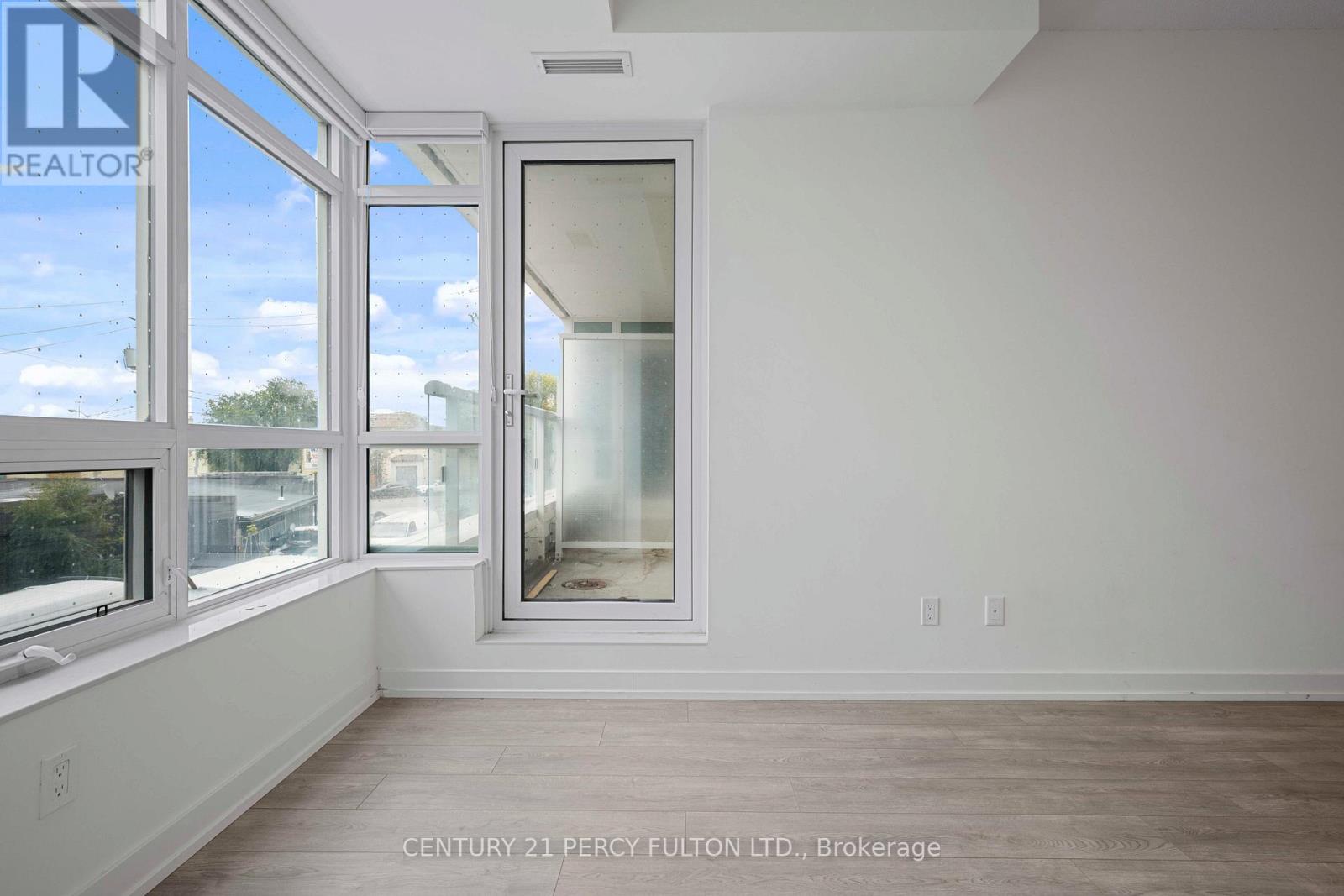 204 - 10 Wilby Crescent, Toronto, Ontario  M9N 1E5 - Photo 20 - W12812976