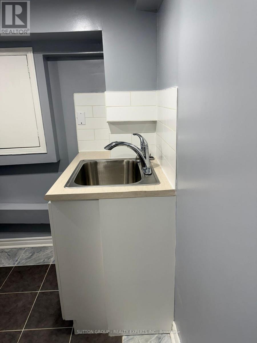 23 Buick Boulevard, Brampton (Fletcher's Meadow), Ontario  L7A 3B9 - Photo 17 - W12812978