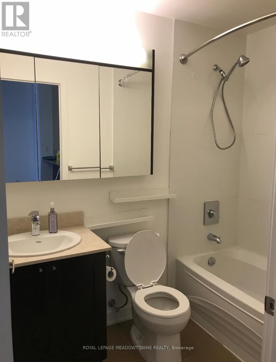 501 - 4070 Confederation Parkway, Mississauga, Ontario  L5B 0E9 - Photo 15 - W12812990