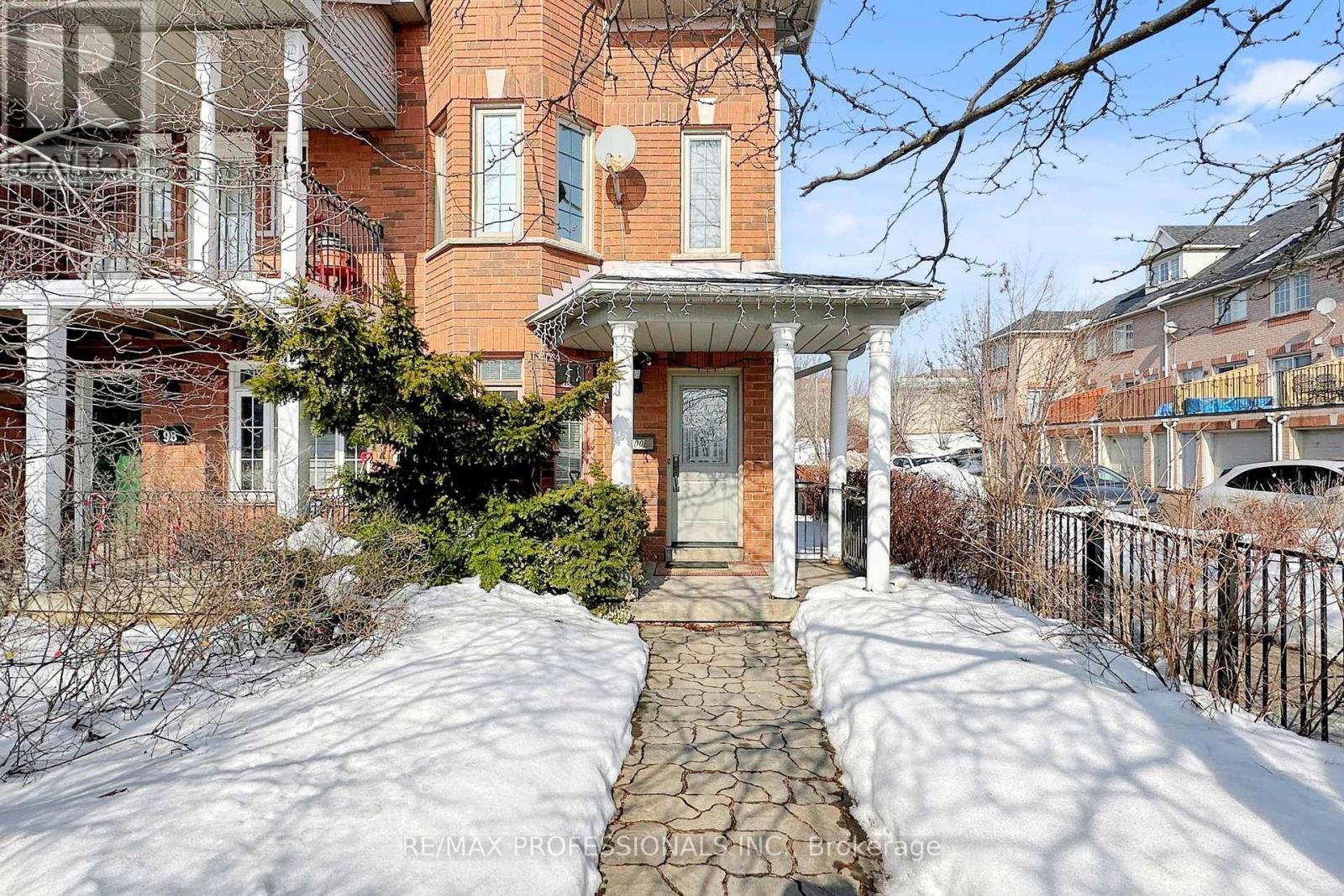 Bsmt - 100 Rory Road, Toronto, Ontario  M6L 3G1 - Photo 2 - W12812992