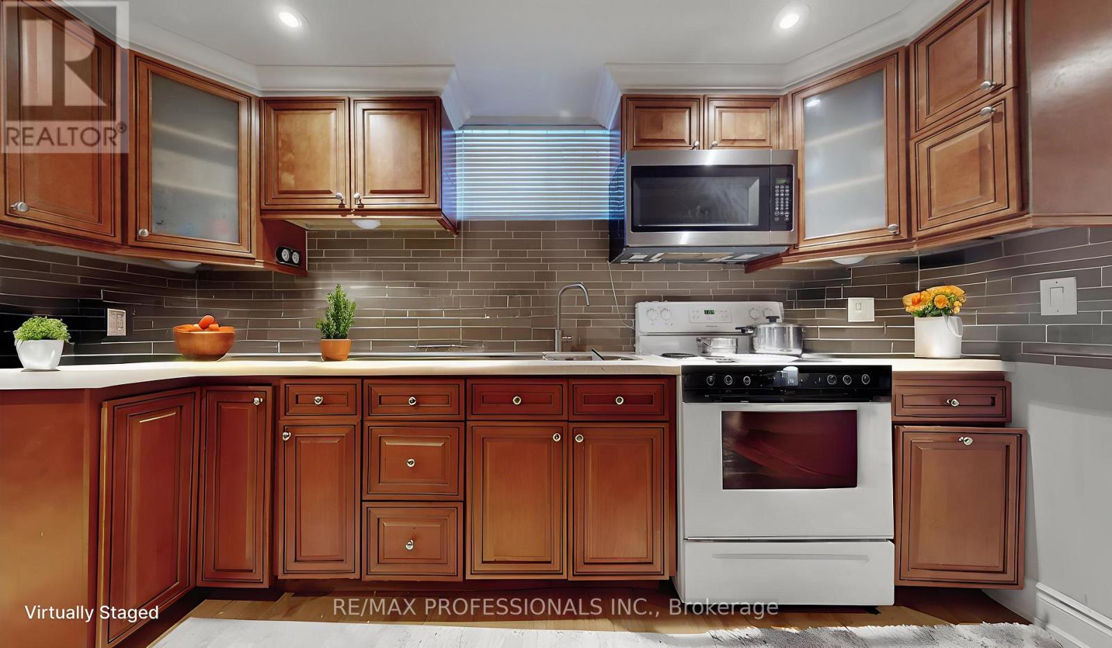 Bsmt - 100 Rory Road, Toronto, Ontario  M6L 3G1 - Photo 5 - W12812992