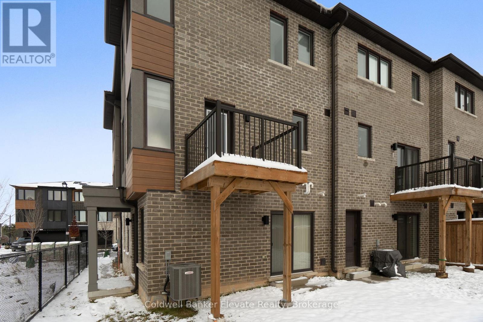 72 Windtree Way, Halton Hills, Ontario  L7G 0P6 - Photo 48 - W12813036