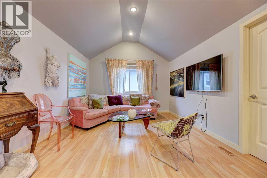 2526 16 Street Se, Calgary, Alberta  T2G 3R3 - Photo 6 - A2284488