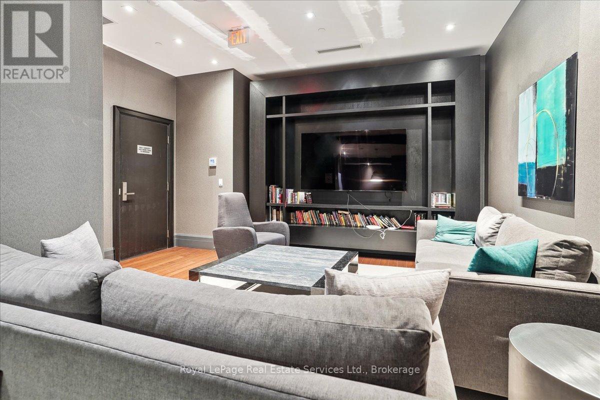 1902 - 65 Speers Road, Oakville, Ontario  L6K 3V5 - Photo 43 - W12813010