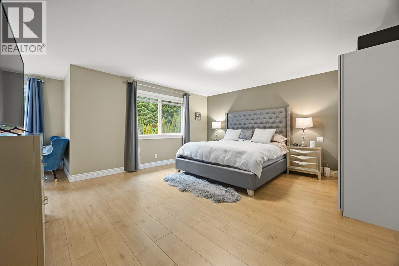 3376 Plateau Boulevard, Coquitlam, British Columbia  V3E 3R3 - Photo 19 - R3092545