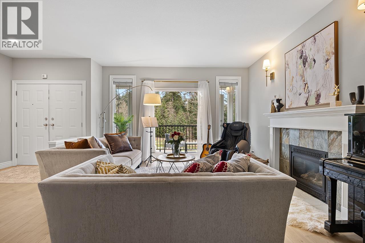 3376 Plateau Boulevard, Coquitlam, British Columbia  V3E 3R3 - Photo 4 - R3092545