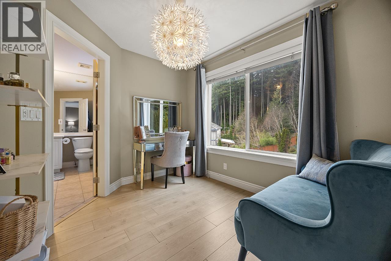 3376 Plateau Boulevard, Coquitlam, British Columbia  V3E 3R3 - Photo 21 - R3092545