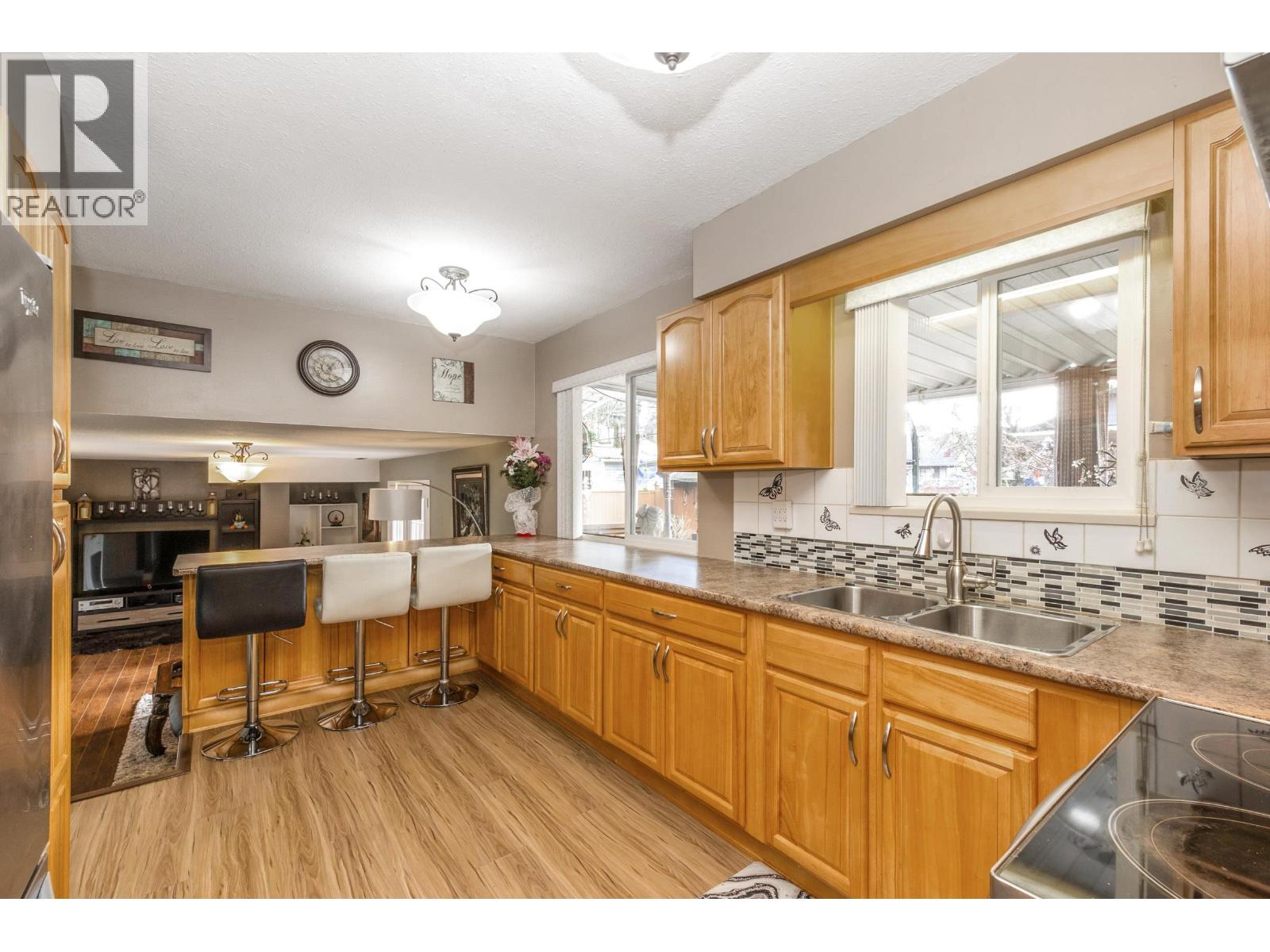 20838 Stoney Avenue, Maple Ridge, British Columbia  V2X 7T1 - Photo 9 - R3092277