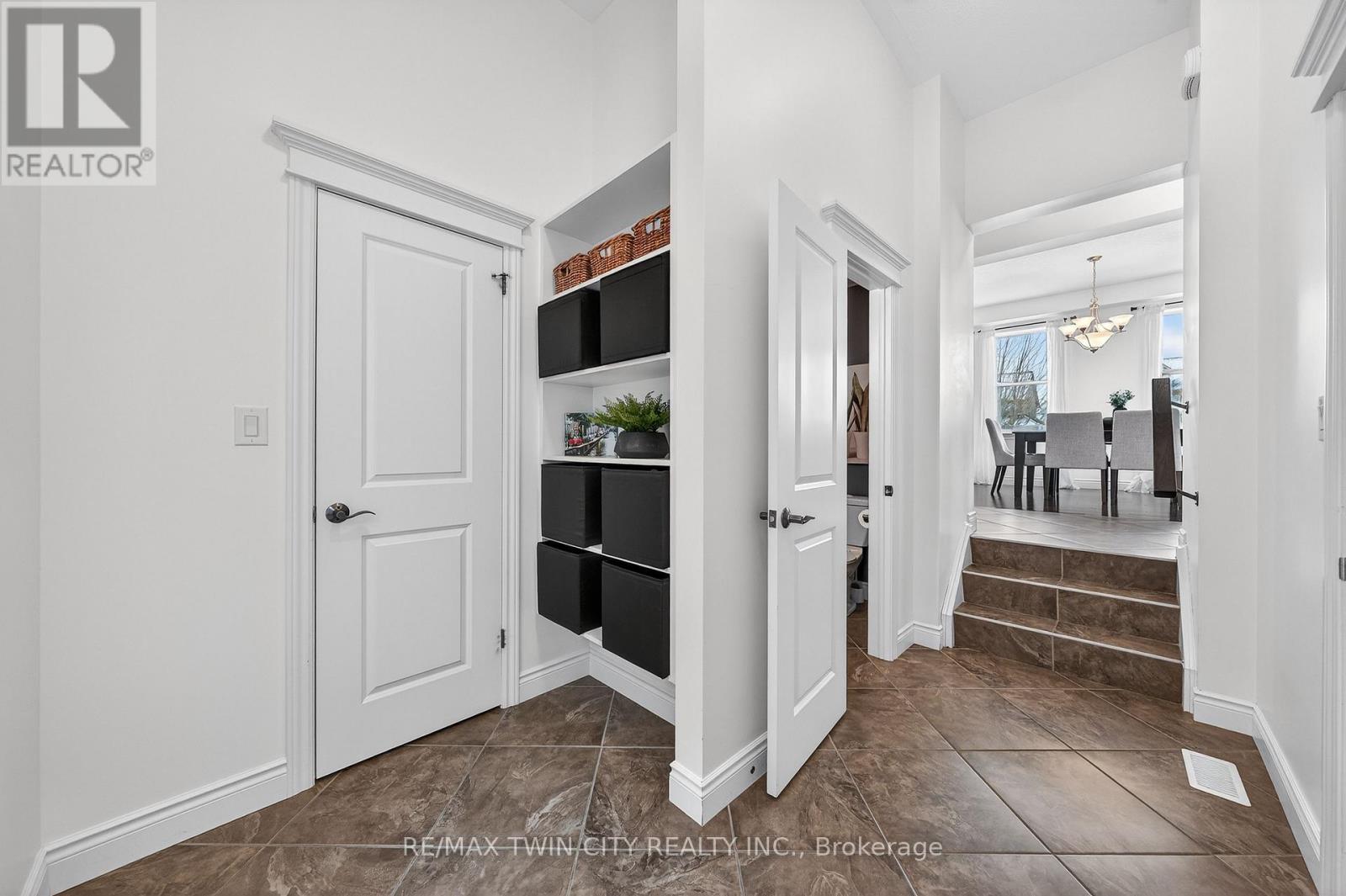 107 Janine Street, Kitchener, Ontario  N2A 4M1 - Photo 29 - X12812982