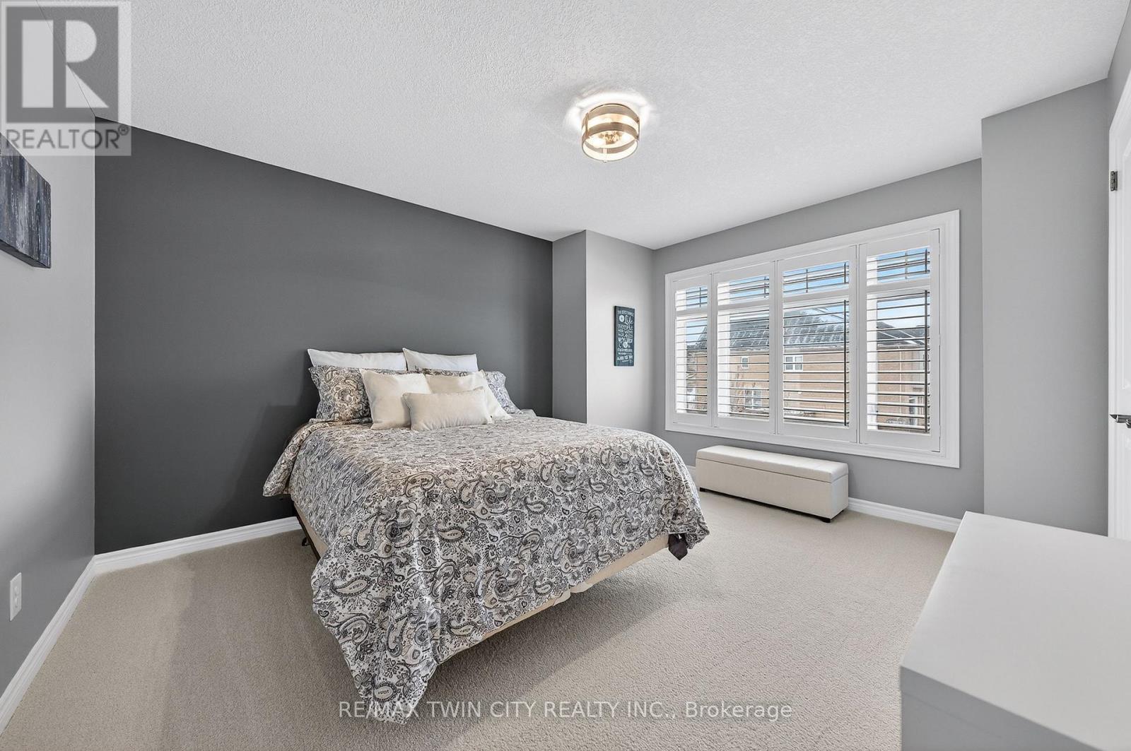 107 Janine Street, Kitchener, Ontario  N2A 4M1 - Photo 34 - X12812982