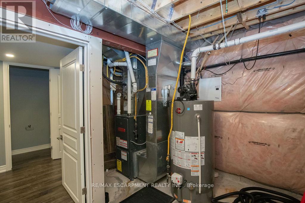 85 Chamomile Drive, Hamilton, Ontario  L8W 0C1 - Photo 45 - X12813060