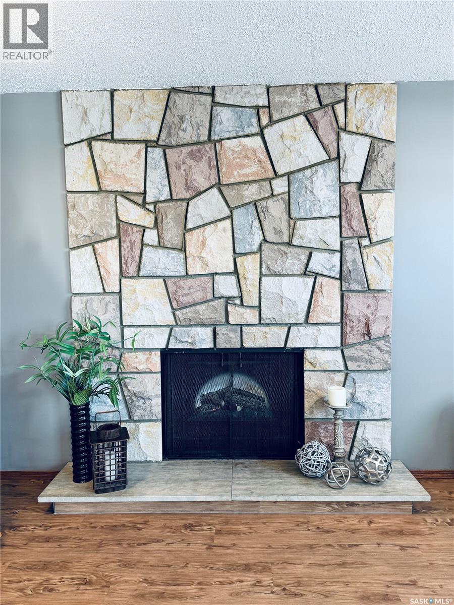 403 8th Avenue W, Biggar, Saskatchewan  S0K 0M0 - Photo 12 - SK028999