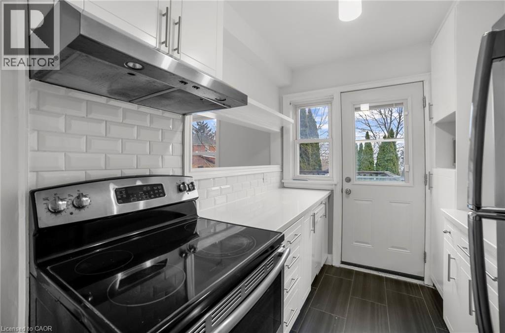 53 Paradise Road S, Hamilton, Ontario  L8S 1S3 - Photo 12 - 40807095