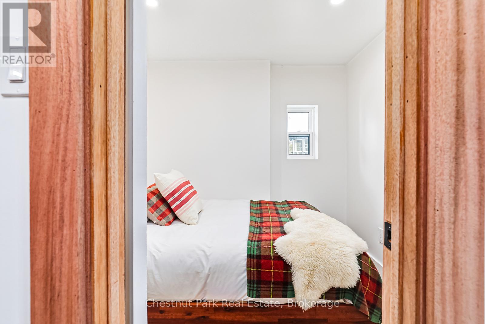 160 Wensley Drive, Blue Mountains, Ontario  N0H 1J0 - Photo 14 - X12813186