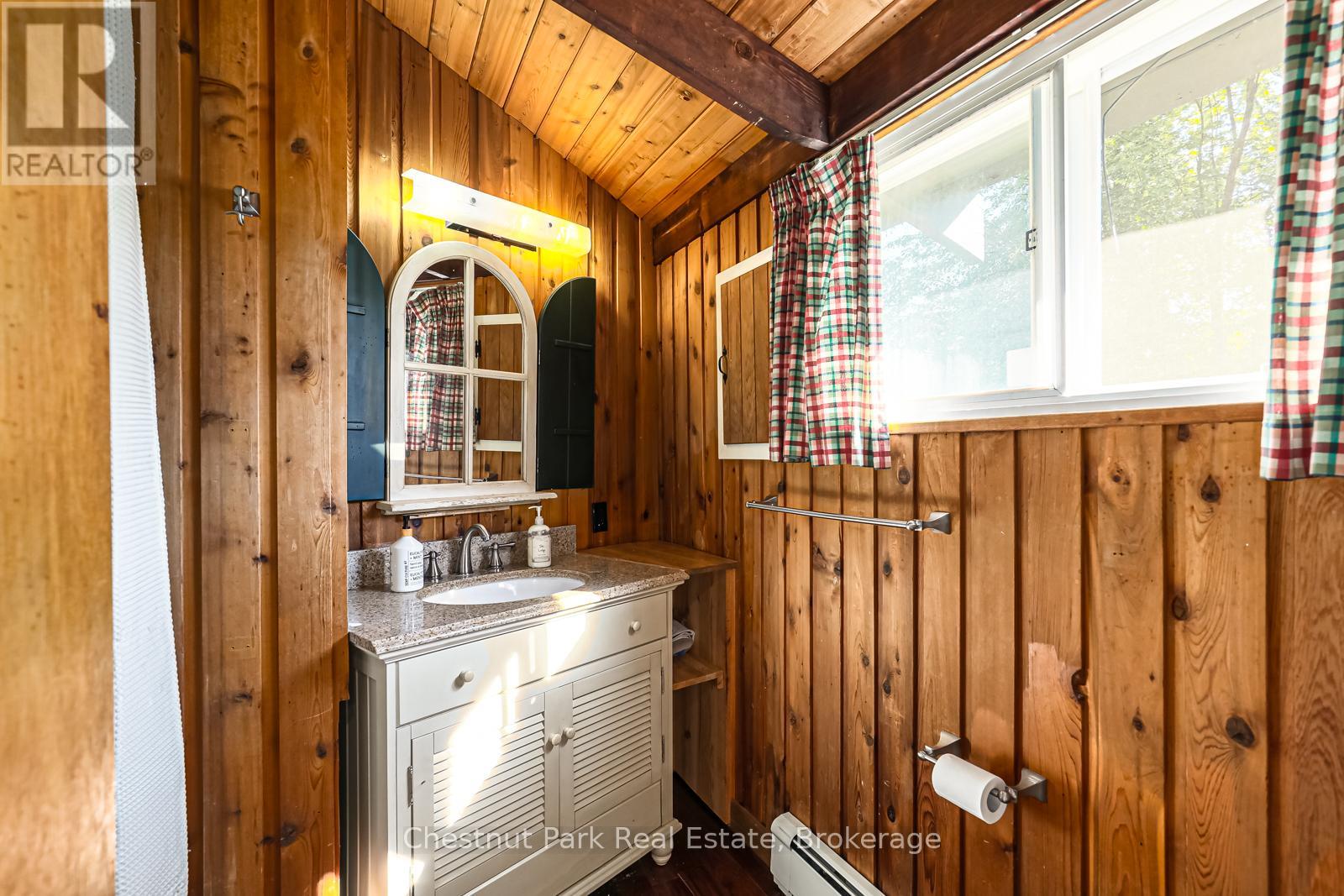 158 Wensley Drive, Blue Mountains, Ontario  N0H 1J0 - Photo 8 - X12813190