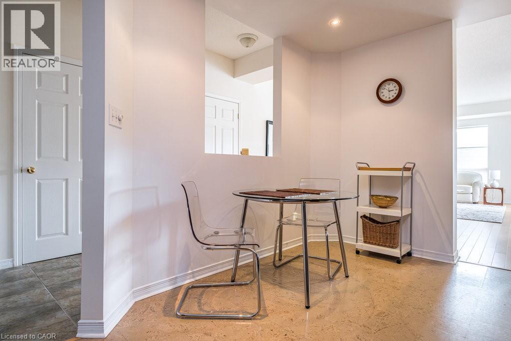 4000 Creekside Drive Unit# 401, Dundas, Ontario  L9H 7S9 - Photo 14 - 40779641