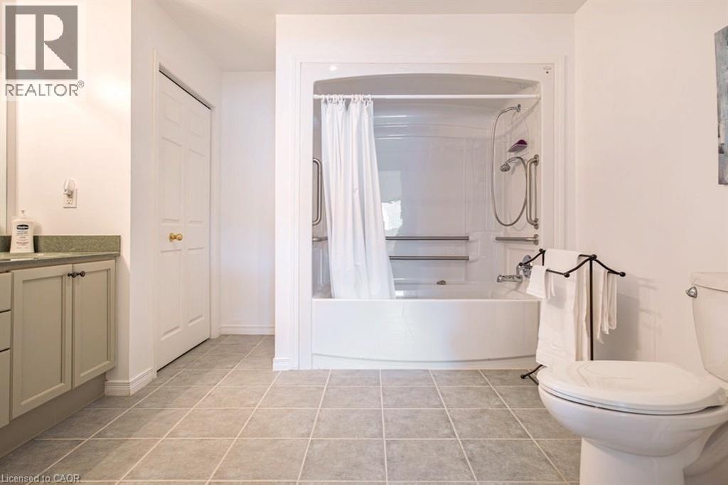 4000 Creekside Drive Unit# 401, Dundas, Ontario  L9H 7S9 - Photo 19 - 40779641