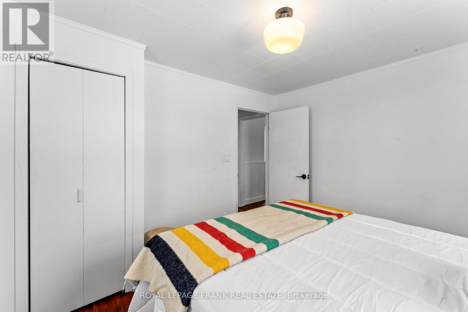 72 Helen Street, Kawartha Lakes (Bobcaygeon), Ontario  K0M 1A0 - Photo 10 - X12813222