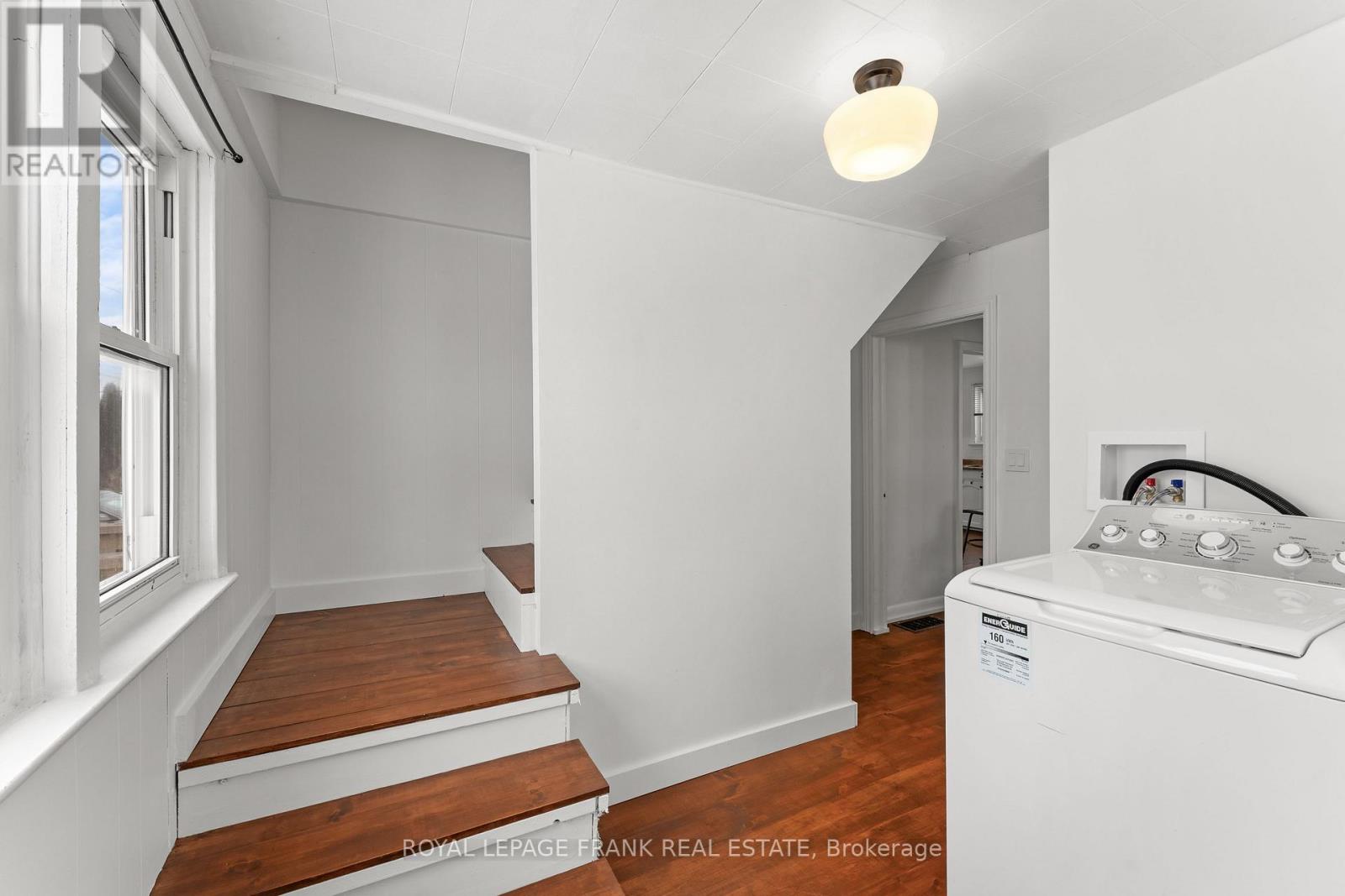 72 Helen Street, Kawartha Lakes (Bobcaygeon), Ontario  K0M 1A0 - Photo 15 - X12813222