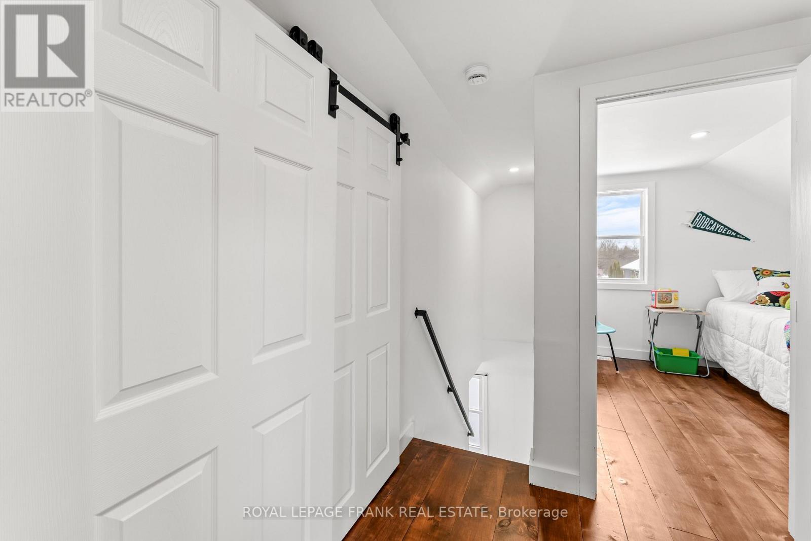 72 Helen Street, Kawartha Lakes (Bobcaygeon), Ontario  K0M 1A0 - Photo 16 - X12813222