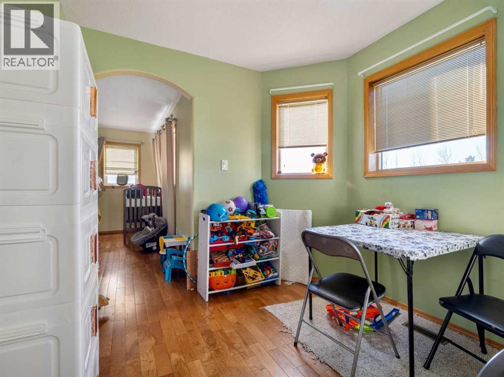 10 Fairmont Crescent S, Lethbridge, Alberta  T1K 7G3 - Photo 26 - A2279053