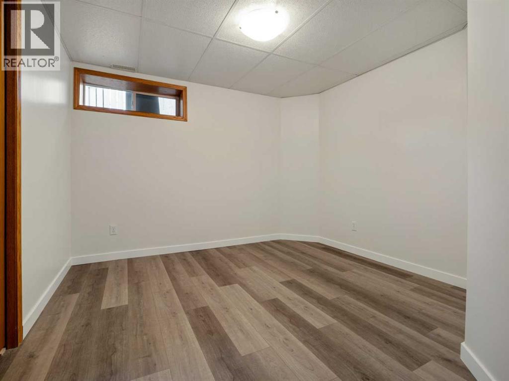 10 Fairmont Crescent S, Lethbridge, Alberta  T1K 7G3 - Photo 45 - A2279053