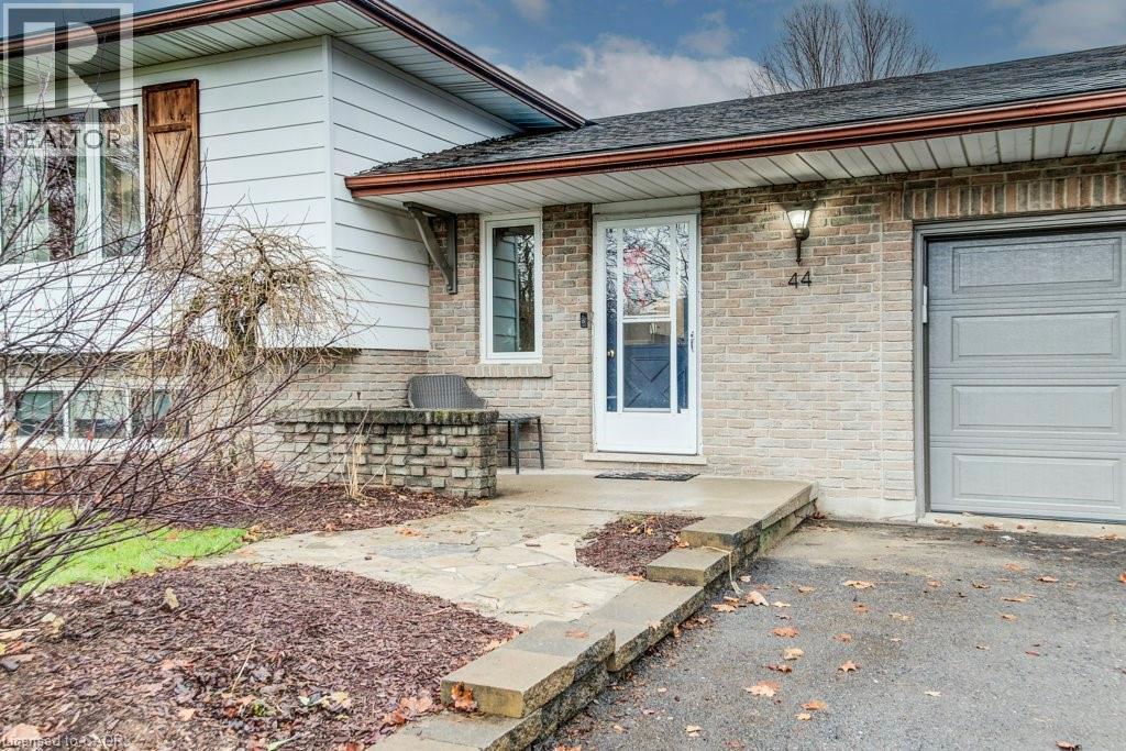 44 Reiner Crescent E, Wellesley, Ontario  N0B 2T0 - Photo 4 - 40795139