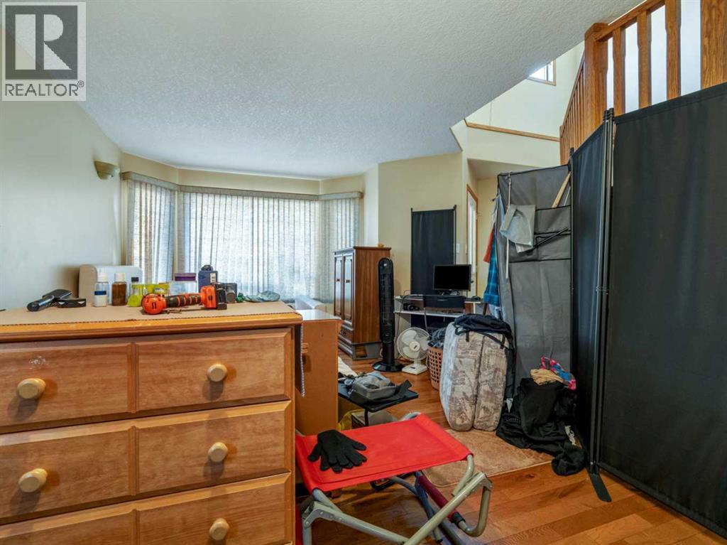 10 Fairmont Crescent S, Lethbridge, Alberta  T1K 7G3 - Photo 15 - A2279053