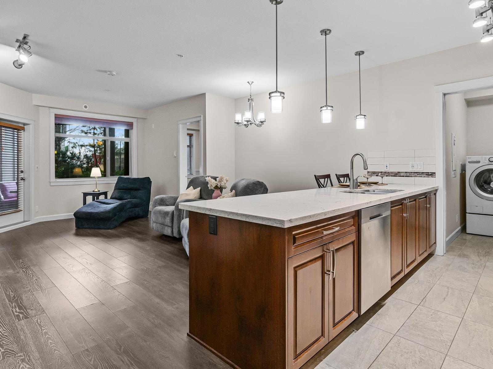 A113 20716 Willoughby Town Centre Drive, Langley, British Columbia  V2Y 3J7 - Photo 6 - R3079731